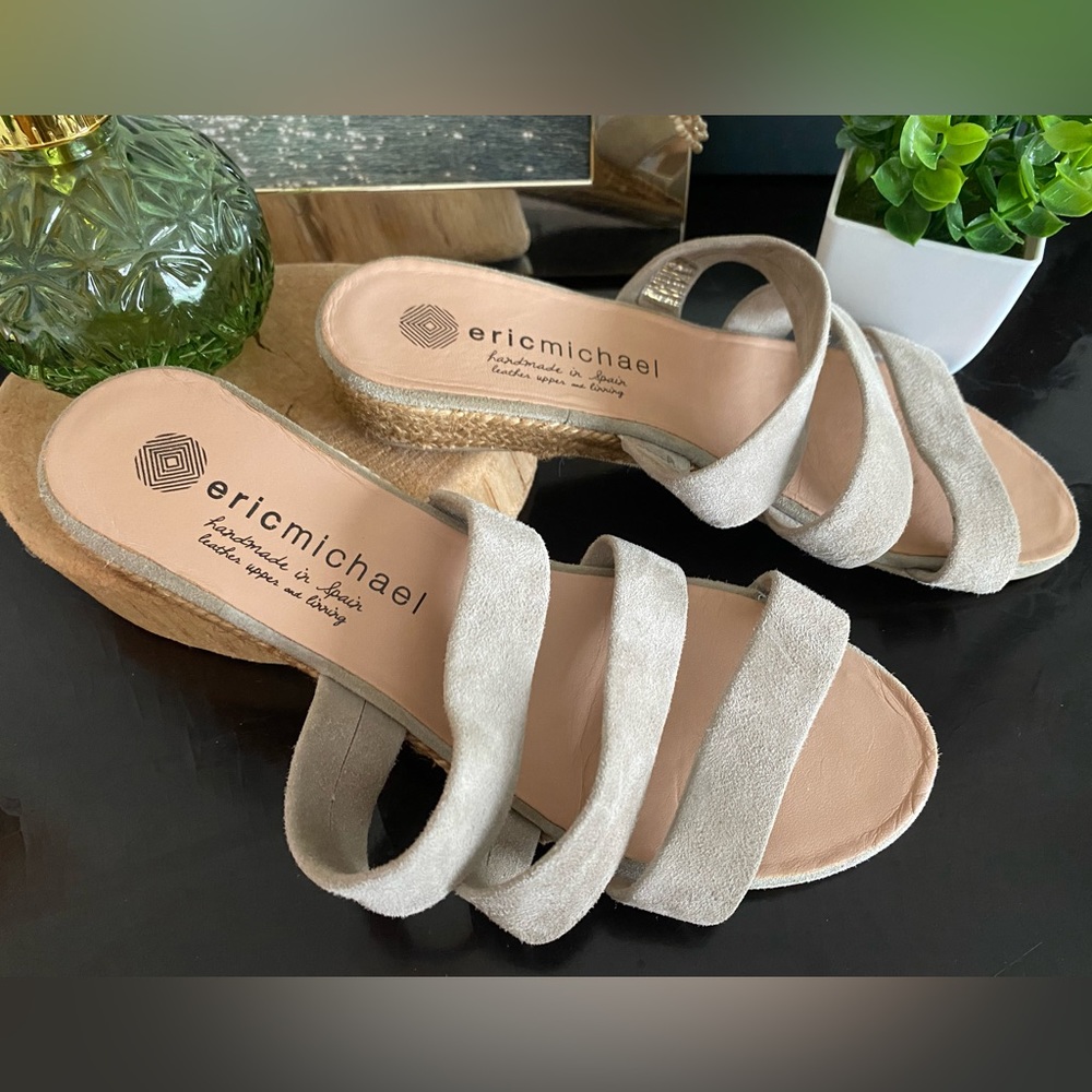 Eric Michael Leather Beige Suede Strappy Espadrille Slide Sandals
